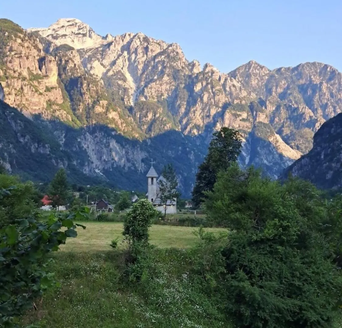 Bed and Breakfast Bujtina Pllumi Theth 0*,  Albanien