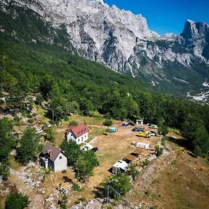 Gasthof Freskia, Theth